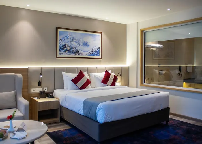 Western Hotel 5*